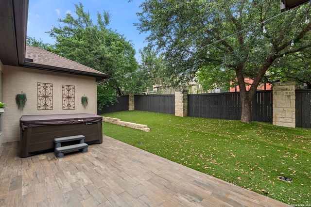 1911 Far Niente, San Antonio, TX 78258