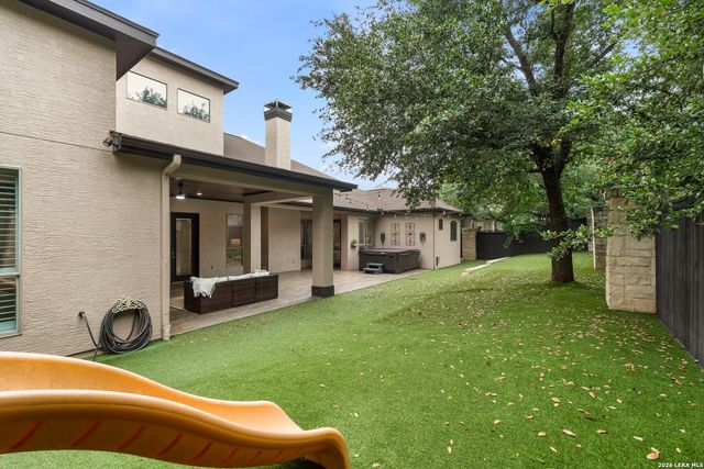 1911 Far Niente, San Antonio, TX 78258