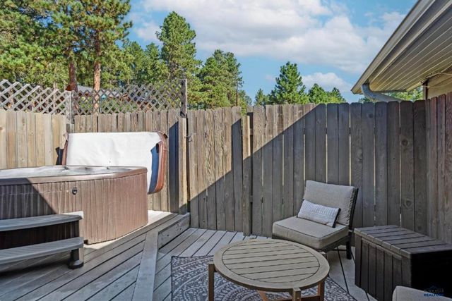 23191 HWY 385, Rapid City, SD 57702