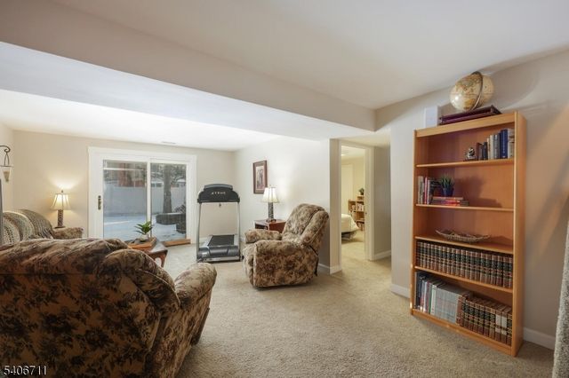 344 Homestead Rd, Hillsborough Twp., NJ 08844