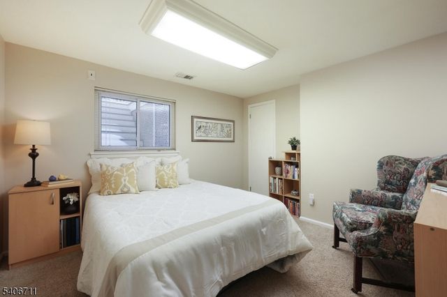 344 Homestead Rd, Hillsborough Twp., NJ 08844