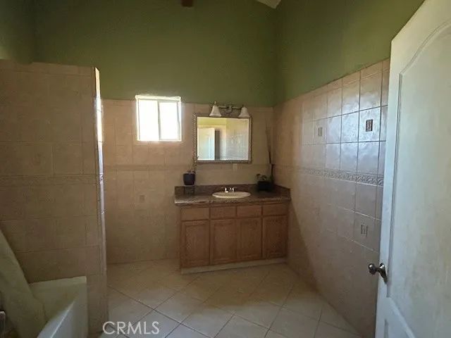 31163 Villa Nova, Lucerne Valley, CA 92356