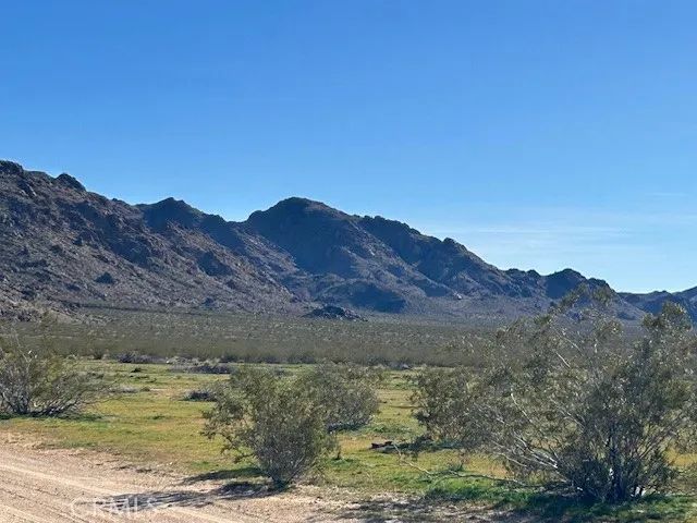 31163 Villa Nova, Lucerne Valley, CA 92356