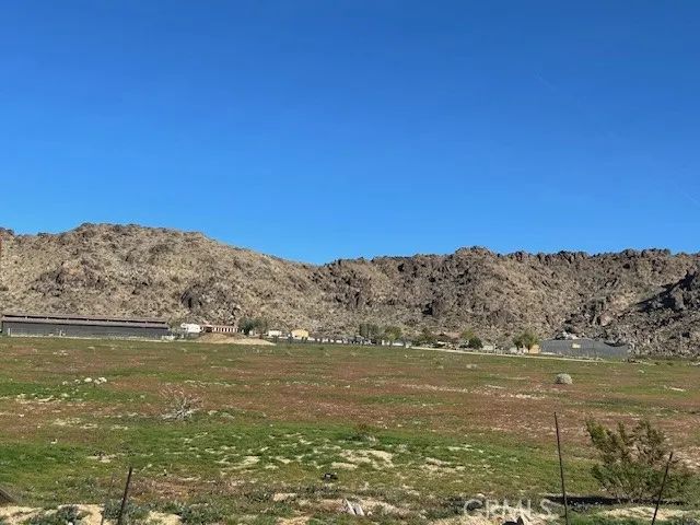 31163 Villa Nova, Lucerne Valley, CA 92356