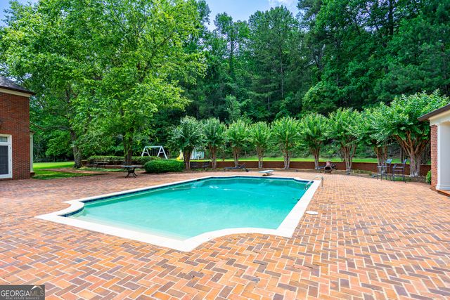 603 Country Club Road, Lagrange, GA 30240