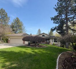 4602 S Progress Ct, Veradale, WA 99037