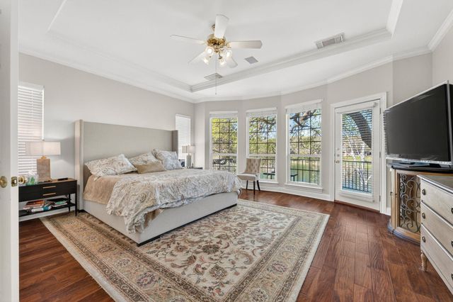 345 The Hills DR 3, The Hills, TX 78738