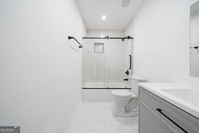 5380 Oakley Commons Boulevard, Union City, GA 30291