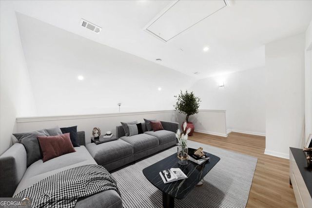 5380 Oakley Commons Boulevard, Union City, GA 30291