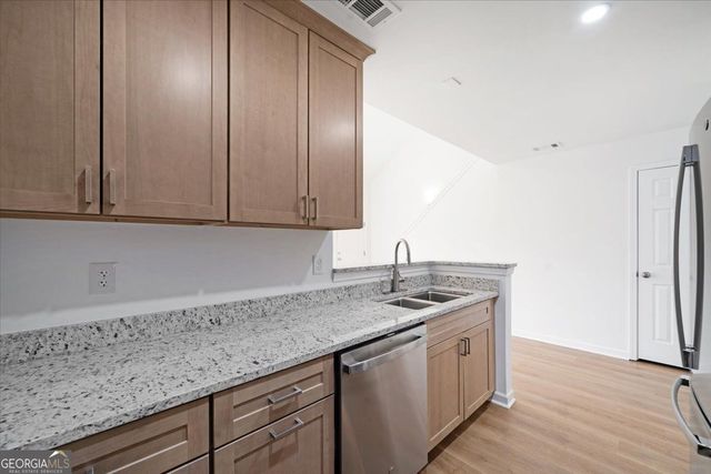 5380 Oakley Commons Boulevard, Union City, GA 30291