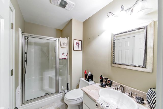 157 Regal Row, Houma, LA 70360