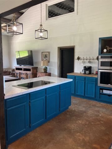 495 FM 2005, Goldthwaite, TX 76844