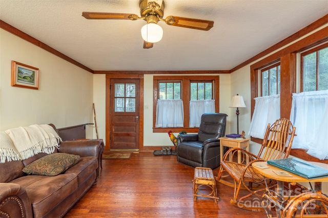 380 Buttercup Lane, Marion, NC 28752