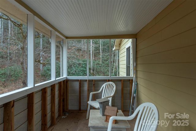 380 Buttercup Lane, Marion, NC 28752