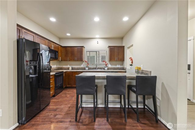 4241 Q St NE, Auburn, WA 98002