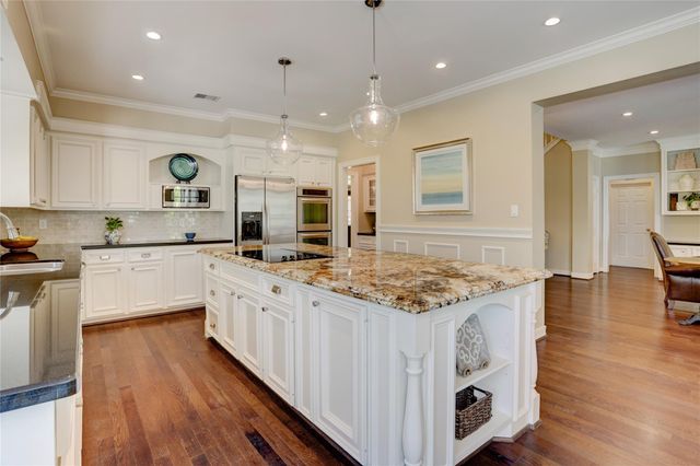 4719 Saint Michaels Court, Sugar Land, TX 77479