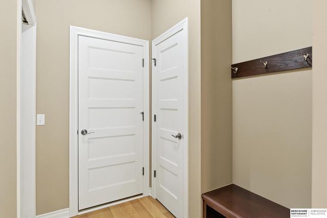 9010 S 21st Street, Bellevue, NE 68147