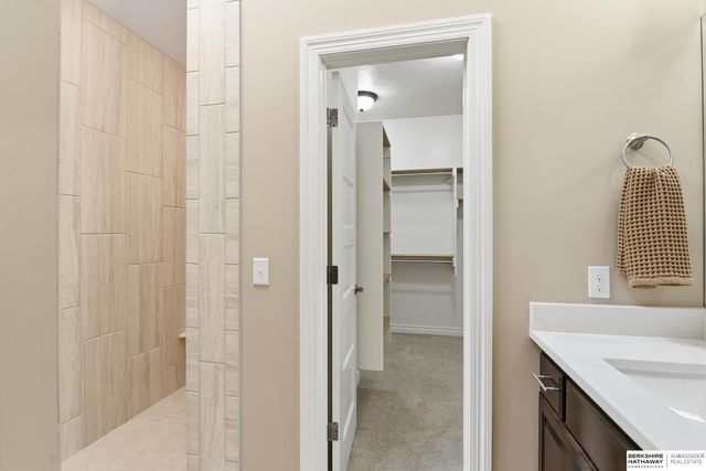 9010 S 21st Street, Bellevue, NE 68147