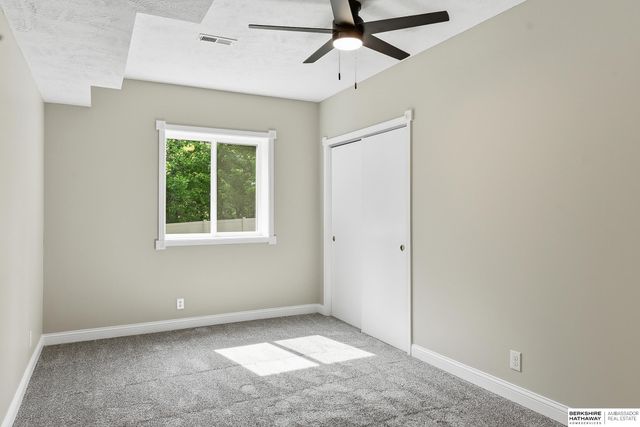 9010 S 21st Street, Bellevue, NE 68147