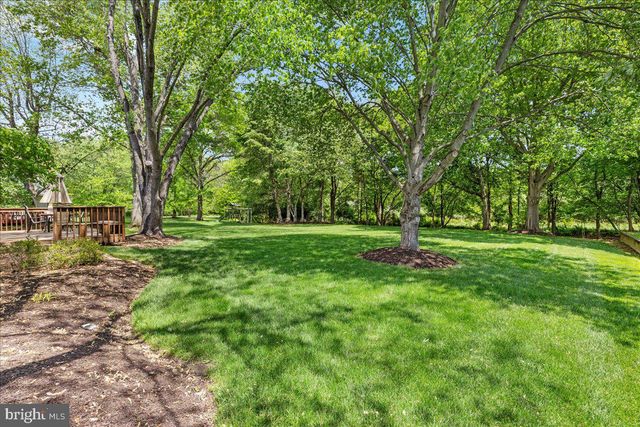 3 STRATHMORE PL, Princeton Junction, NJ 08550