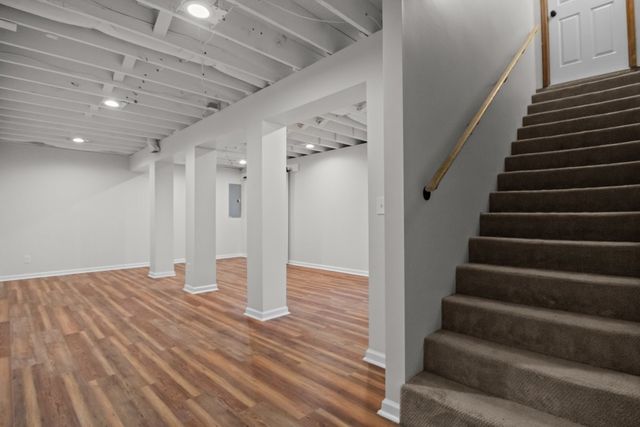 1024 E Piney Rd, Dickson, TN 37055