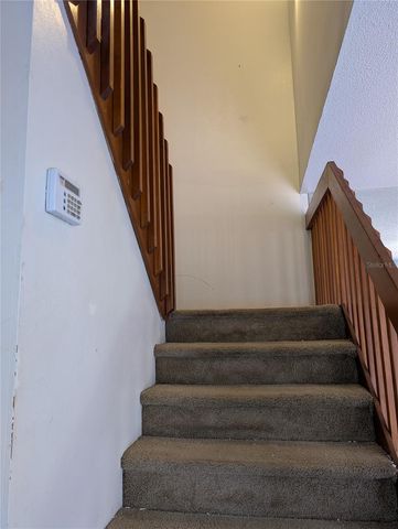 8114 N OAK TRACE WAY N D, Tampa, FL 33634