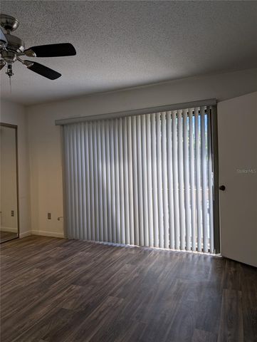 8114 N OAK TRACE WAY N D, Tampa, FL 33634