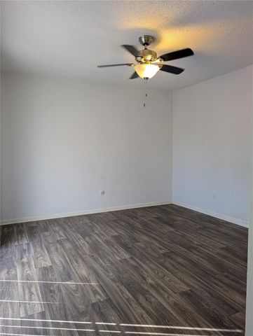 8114 N OAK TRACE WAY N D, Tampa, FL 33634