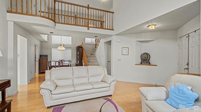 719 Riesling Ct, Petaluma, CA 94954