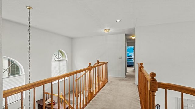 719 Riesling Ct, Petaluma, CA 94954