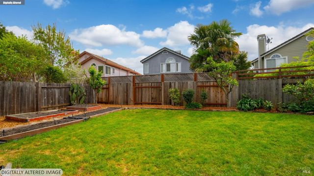 719 Riesling Ct, Petaluma, CA 94954