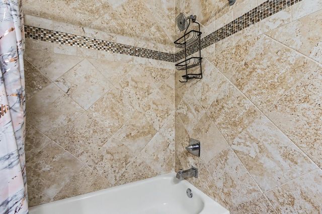 1250 SW 113th Terrace 204, Pembroke Pines, FL 33025
