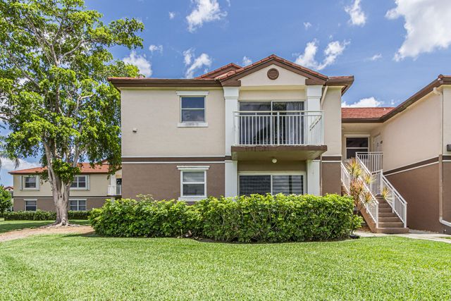 1250 SW 113th Terrace 204, Pembroke Pines, FL 33025