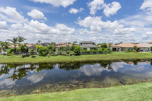 1250 SW 113th Terrace 204, Pembroke Pines, FL 33025