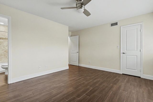 1250 SW 113th Terrace 204, Pembroke Pines, FL 33025