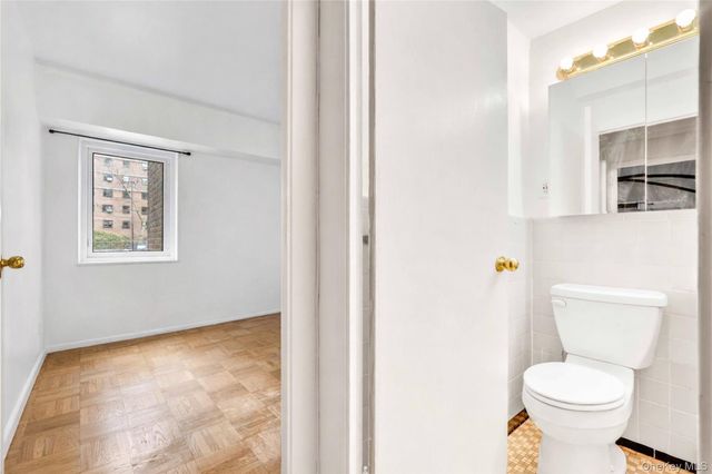 225 Adams Street H-1, Brooklyn, NY 11201