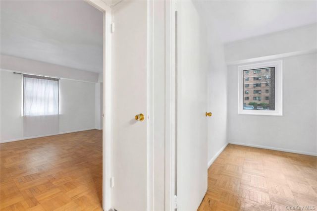 225 Adams Street H-1, Brooklyn, NY 11201