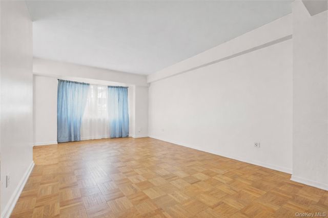 225 Adams Street H-1, Brooklyn, NY 11201