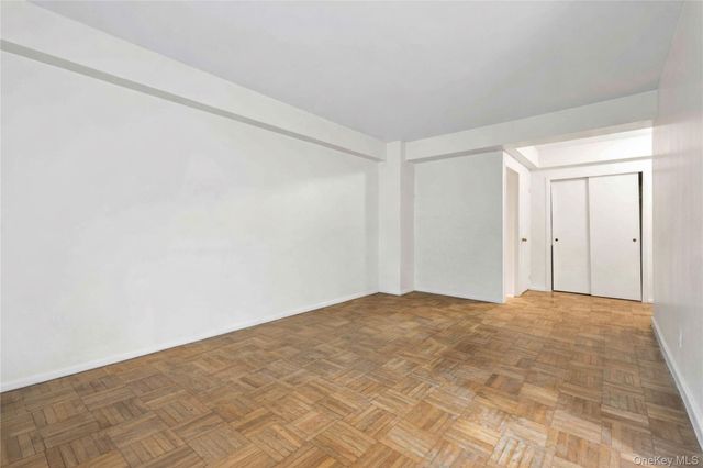 225 Adams Street H-1, Brooklyn, NY 11201