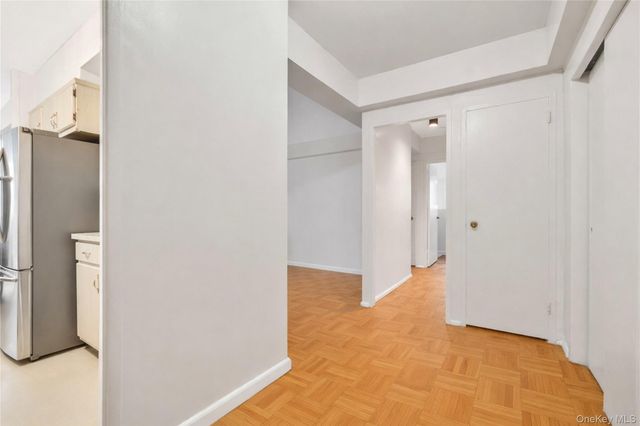 225 Adams Street H-1, Brooklyn, NY 11201