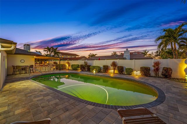 1101 80TH STREET COURT S, St Petersburg, FL 33707