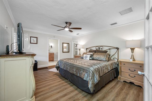 1101 80TH STREET COURT S, St Petersburg, FL 33707