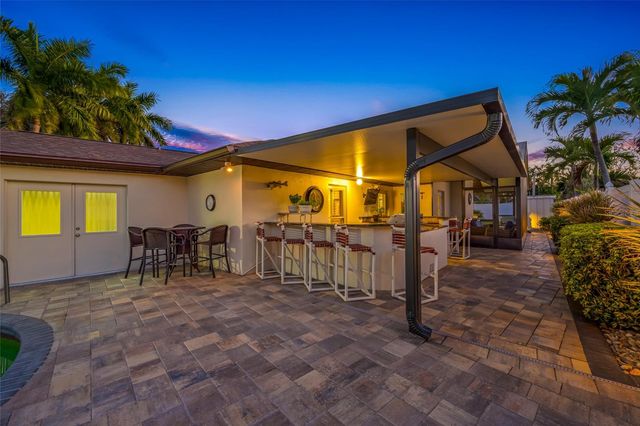 1101 80TH STREET COURT S, St Petersburg, FL 33707