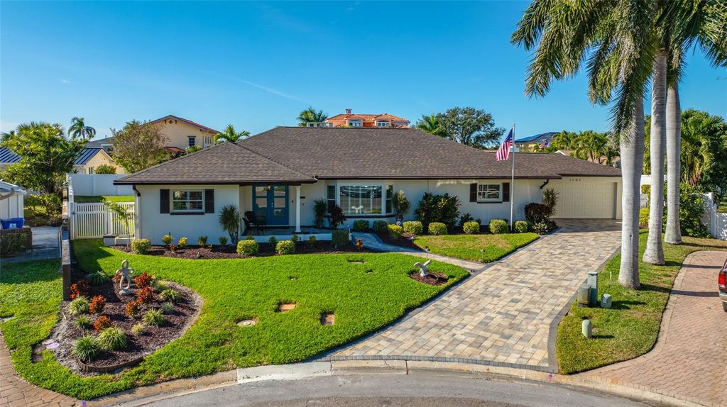 1101 80TH STREET COURT S, St Petersburg, FL 33707