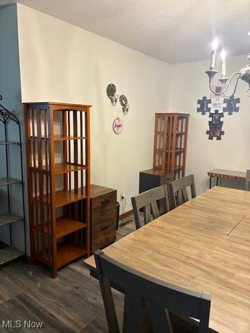 1616 Quail Hollow Drive, Cambridge, OH 43725