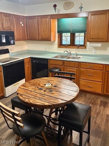 1616 Quail Hollow Drive, Cambridge, OH 43725