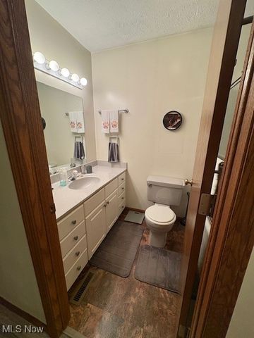 1616 Quail Hollow Drive, Cambridge, OH 43725