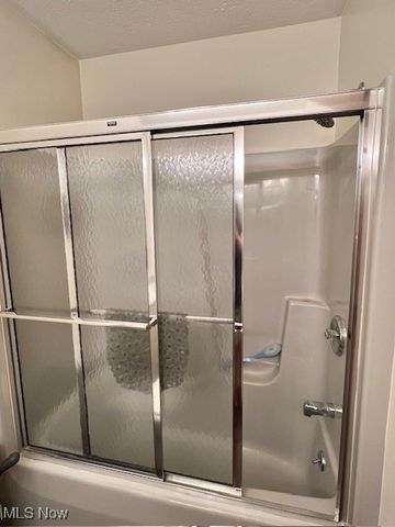 1616 Quail Hollow Drive, Cambridge, OH 43725