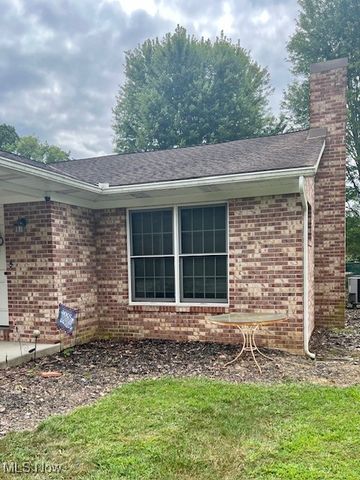 1616 Quail Hollow Drive, Cambridge, OH 43725