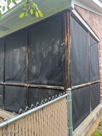 1616 Quail Hollow Drive, Cambridge, OH 43725